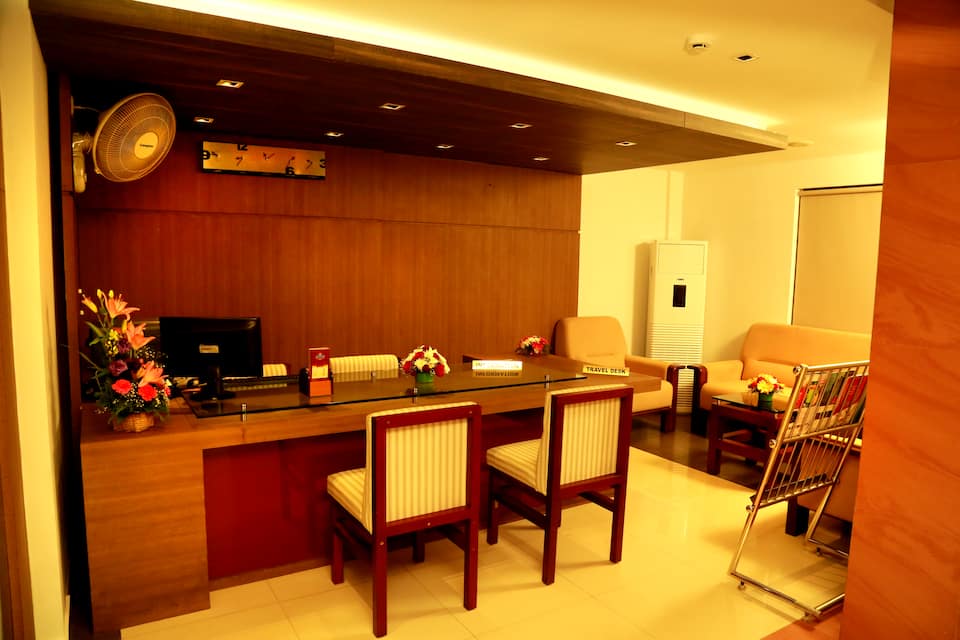 RECEPTION   LOBBY