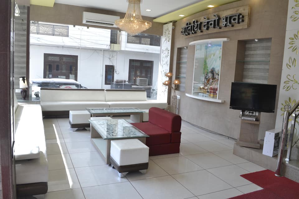 lobby