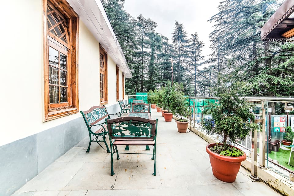 Sitting Area