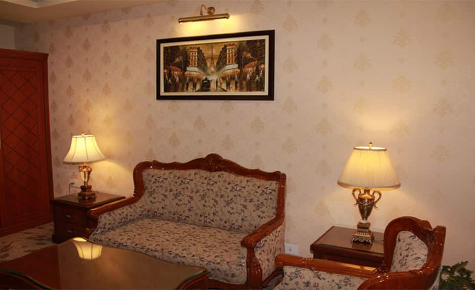 Maharaja Suite