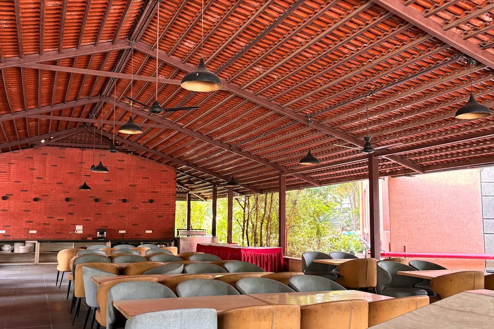 In Ahmedabad Gujarat Restaurants Near Me Open For Outdoor Seating